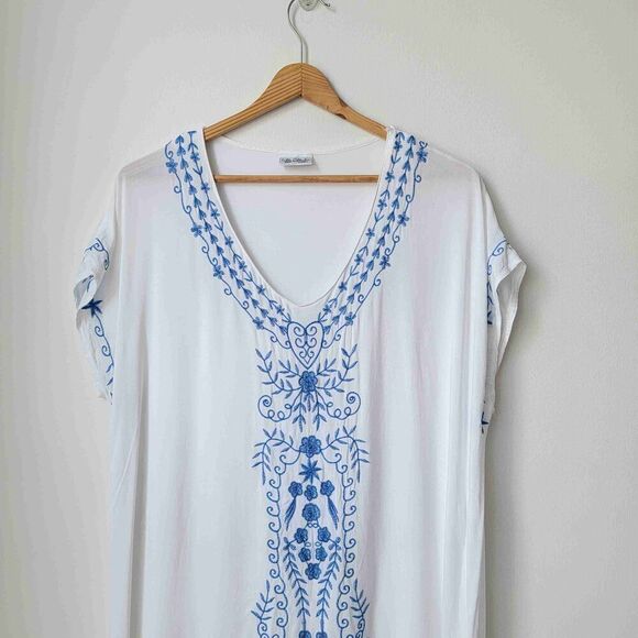 Lulla Collection by Bindya Embroidered V Neck Kaftan Dress Side Slits Size Large - Picture 1 of 8